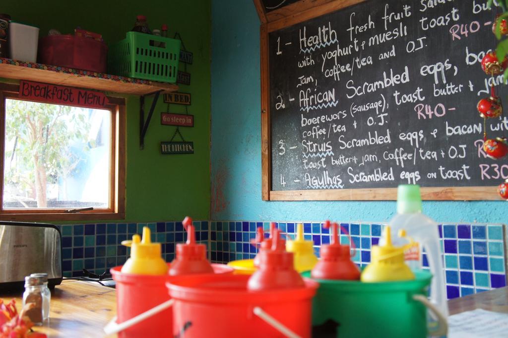 Cape Agulhas Backpackers Hostel Struisbaai Bagian luar foto