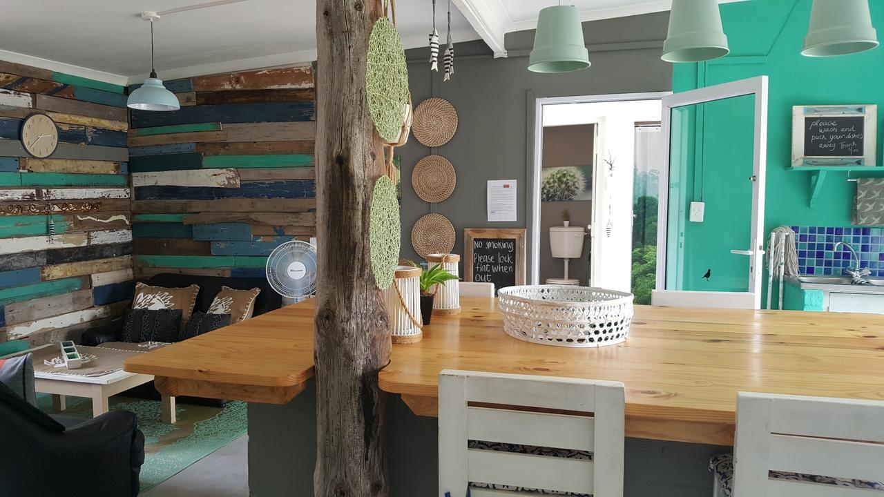 Cape Agulhas Backpackers Hostel Struisbaai Bagian luar foto