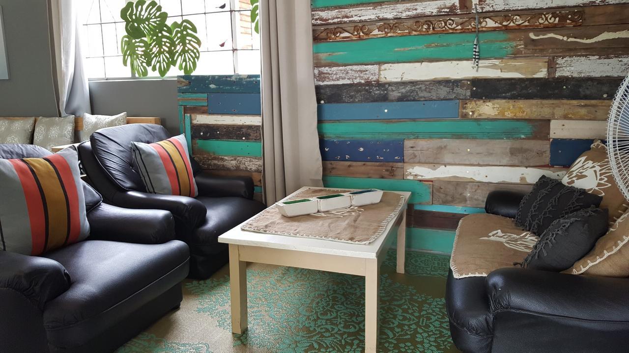 Cape Agulhas Backpackers Hostel Struisbaai Bagian luar foto